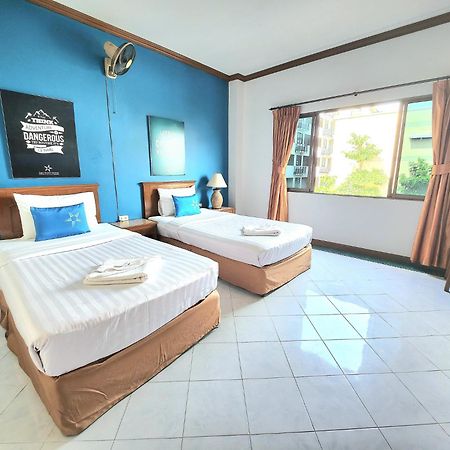Sea Front Home Hotel - Patong Beach Luaran gambar