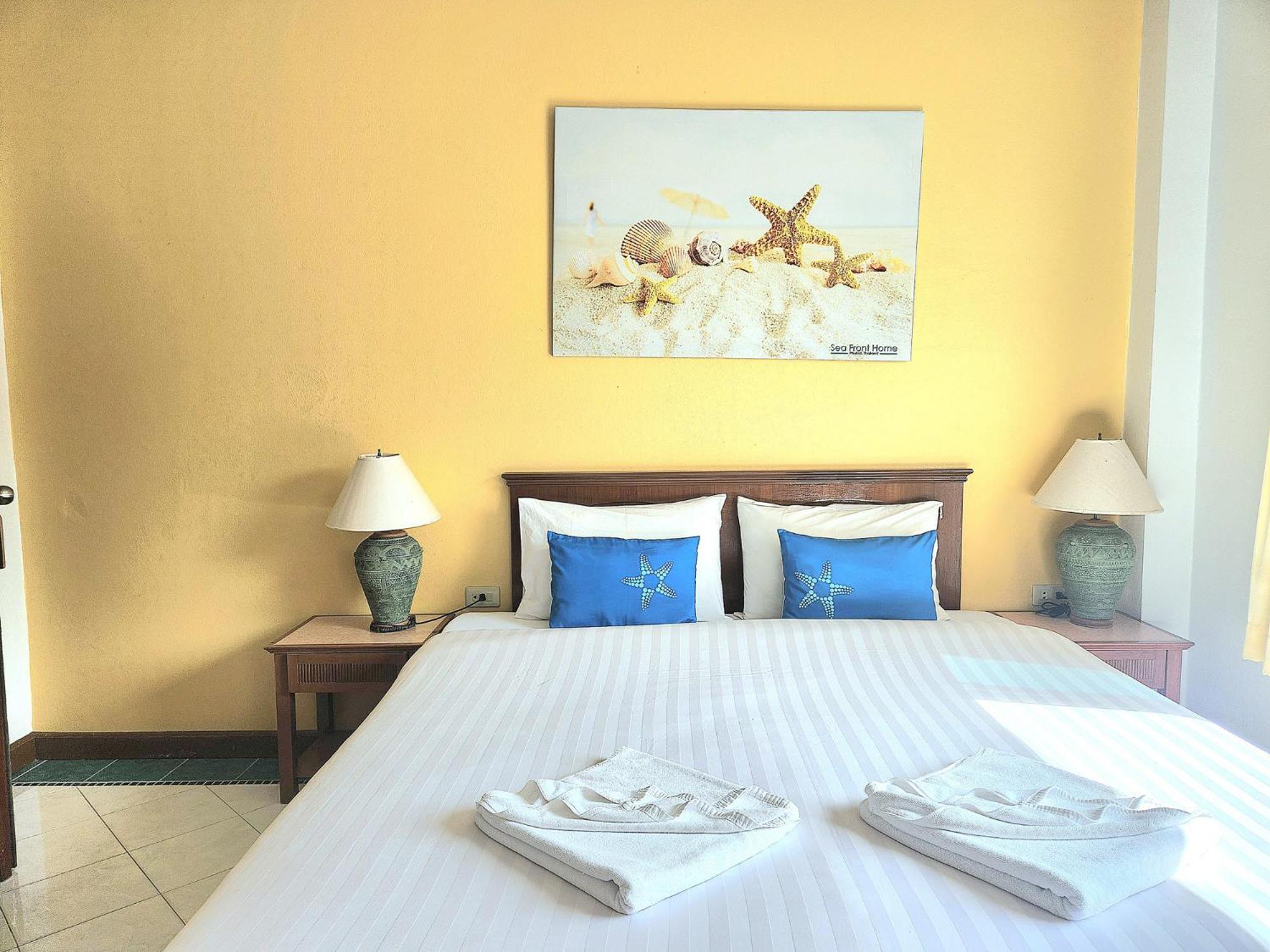 Sea Front Home Hotel - Patong Beach Luaran gambar