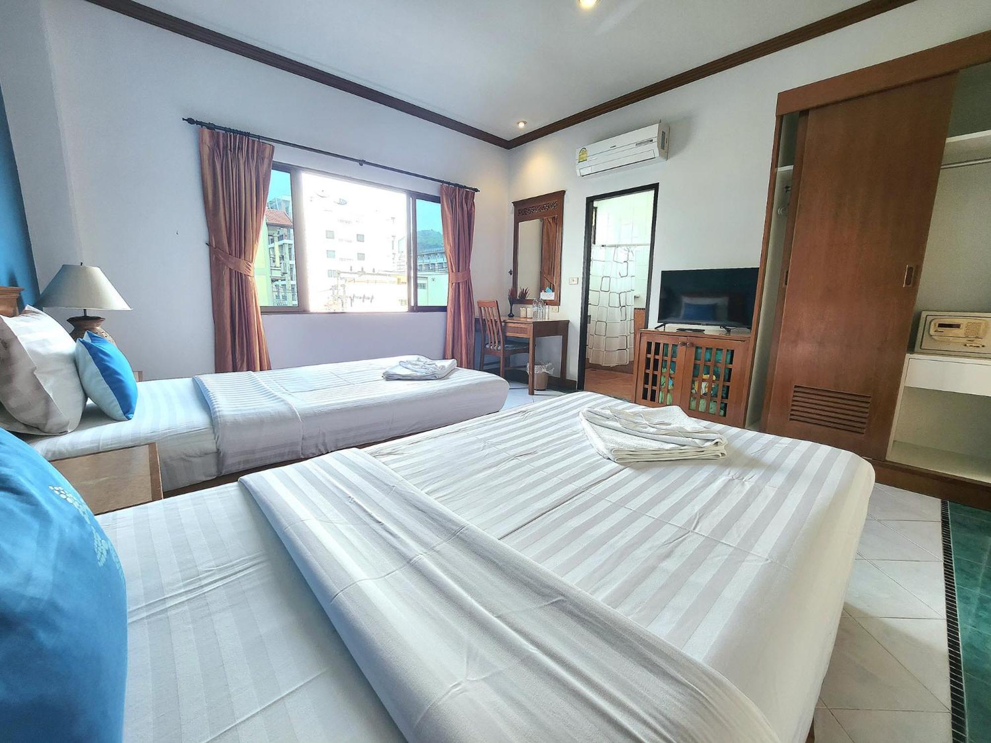 Sea Front Home Hotel - Patong Beach Luaran gambar
